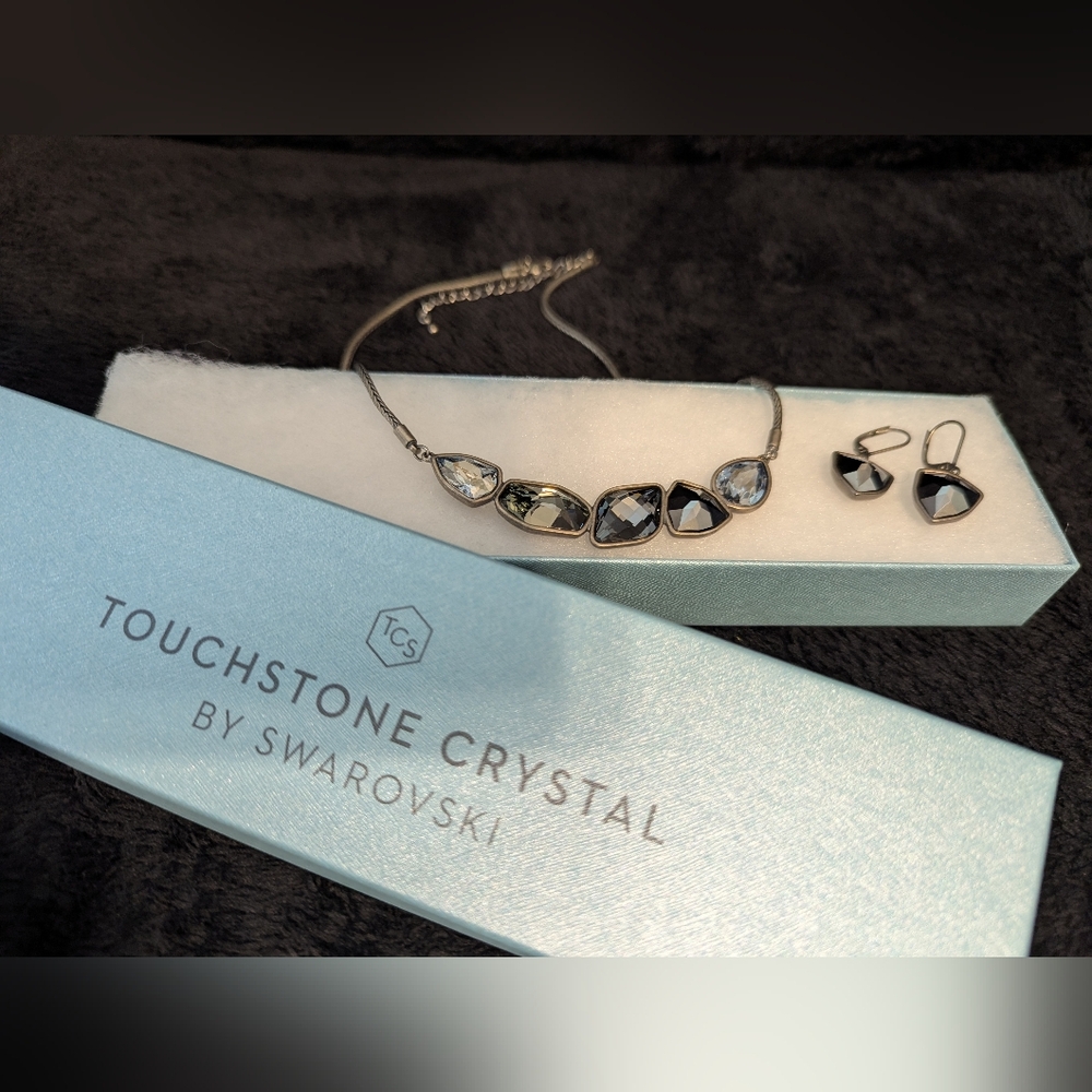 Touchstone Crystal Blue and Silver Necklace Set